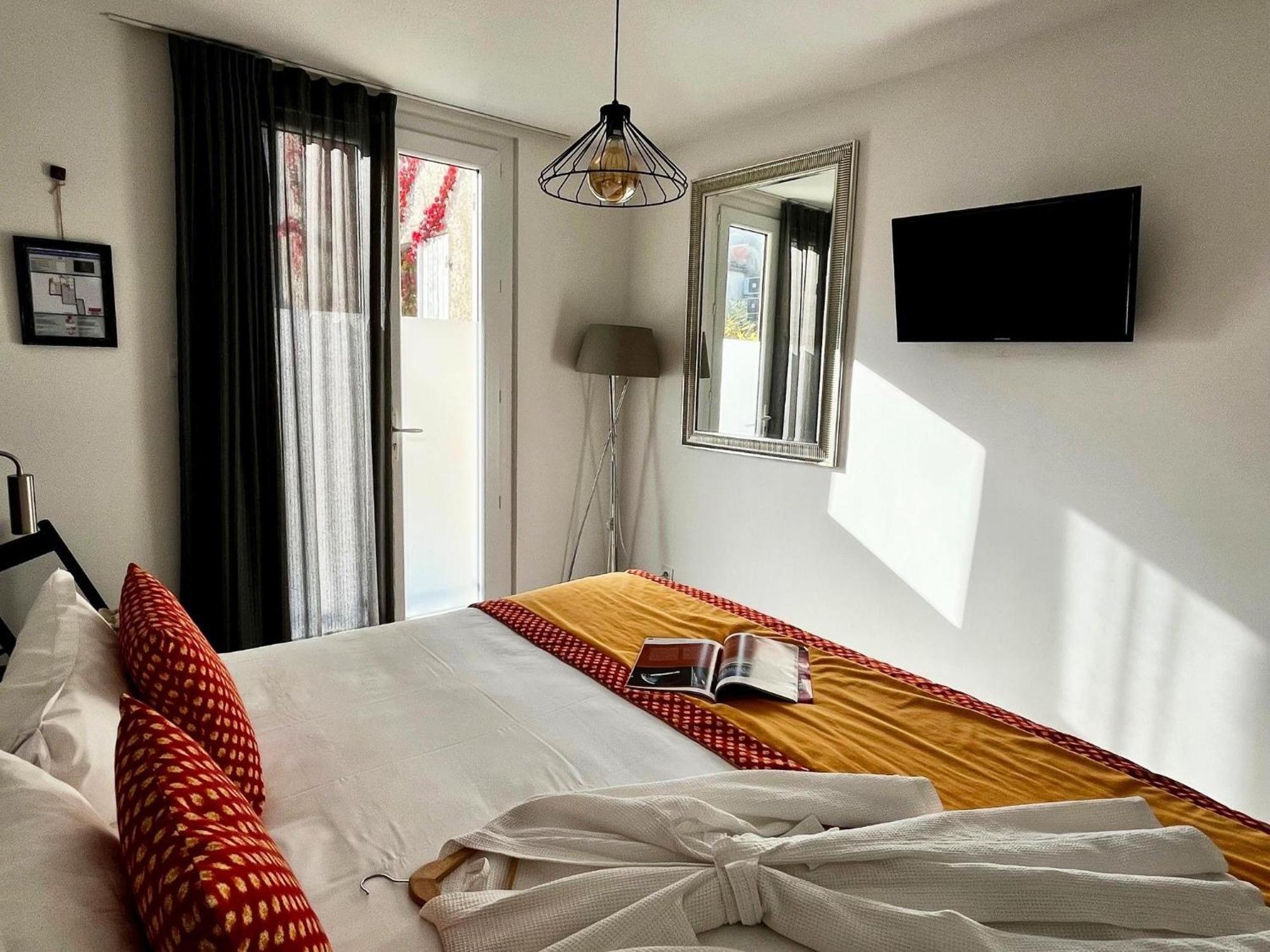 Hotel Saint Louis Aigues-Mortes Exteriér fotografie